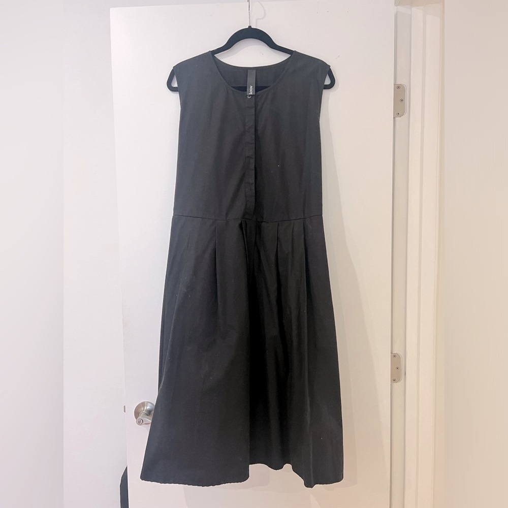 kowtow black sleeveless button-down dress / 100% cotton / xs